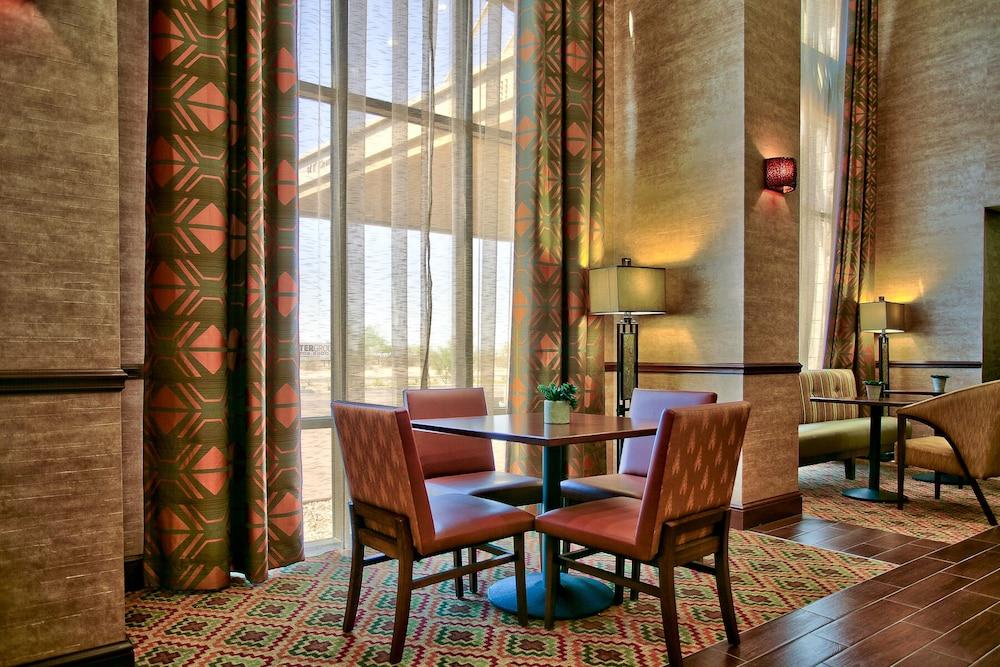 Hampton Inn & Suites Scottsdale At Talking Stick Εξωτερικό φωτογραφία