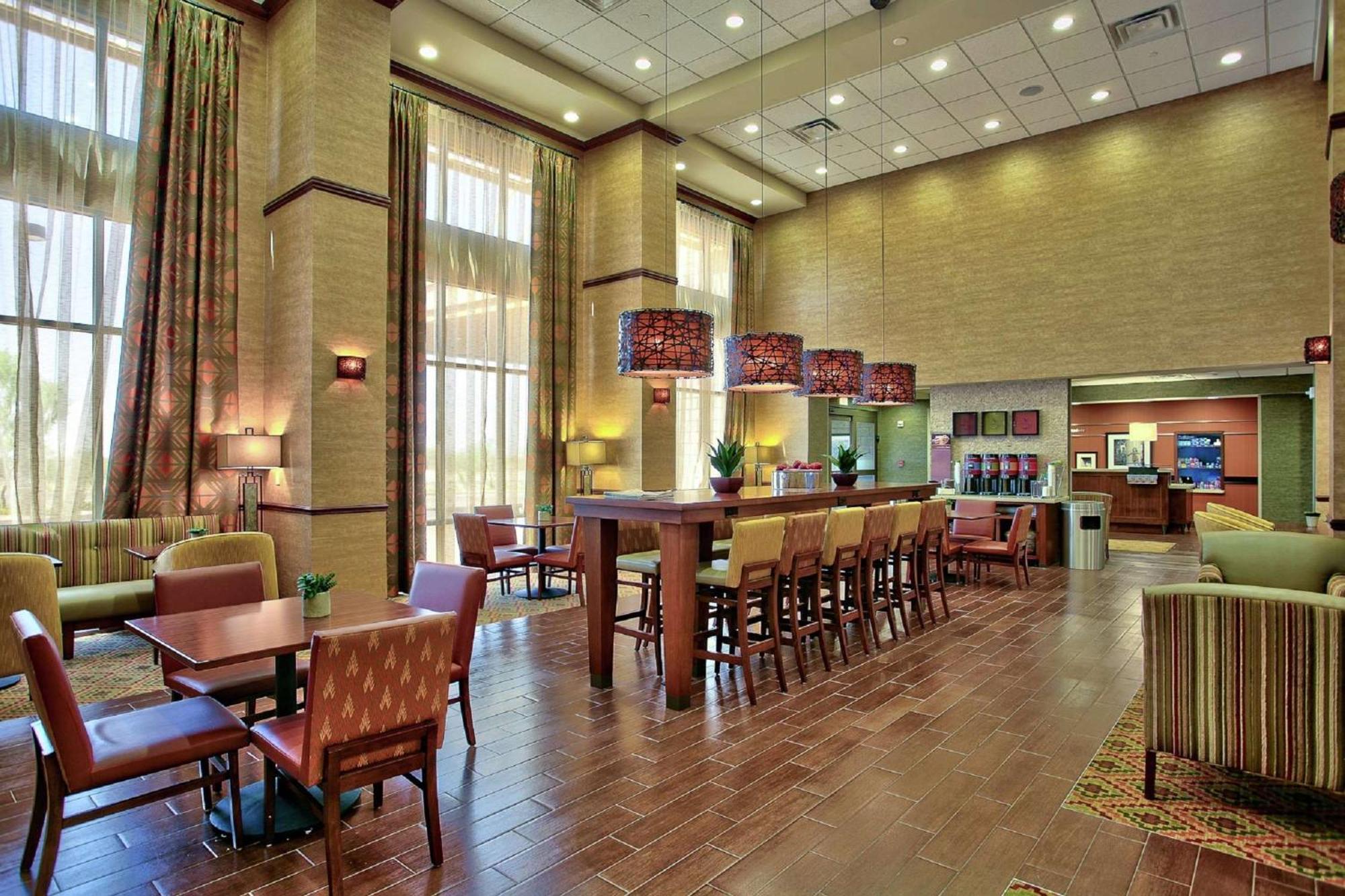 Hampton Inn & Suites Scottsdale At Talking Stick Εξωτερικό φωτογραφία